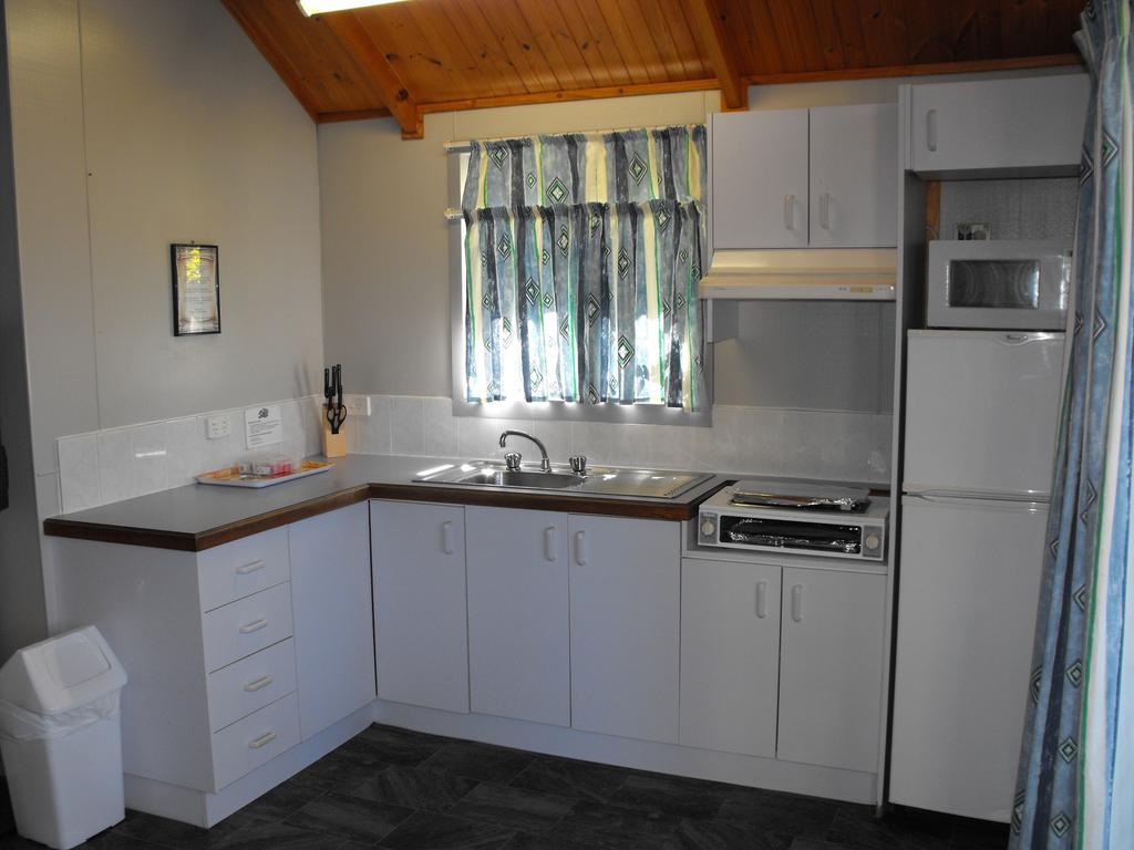Smugglers Cove Holiday Village Forster Bilik gambar