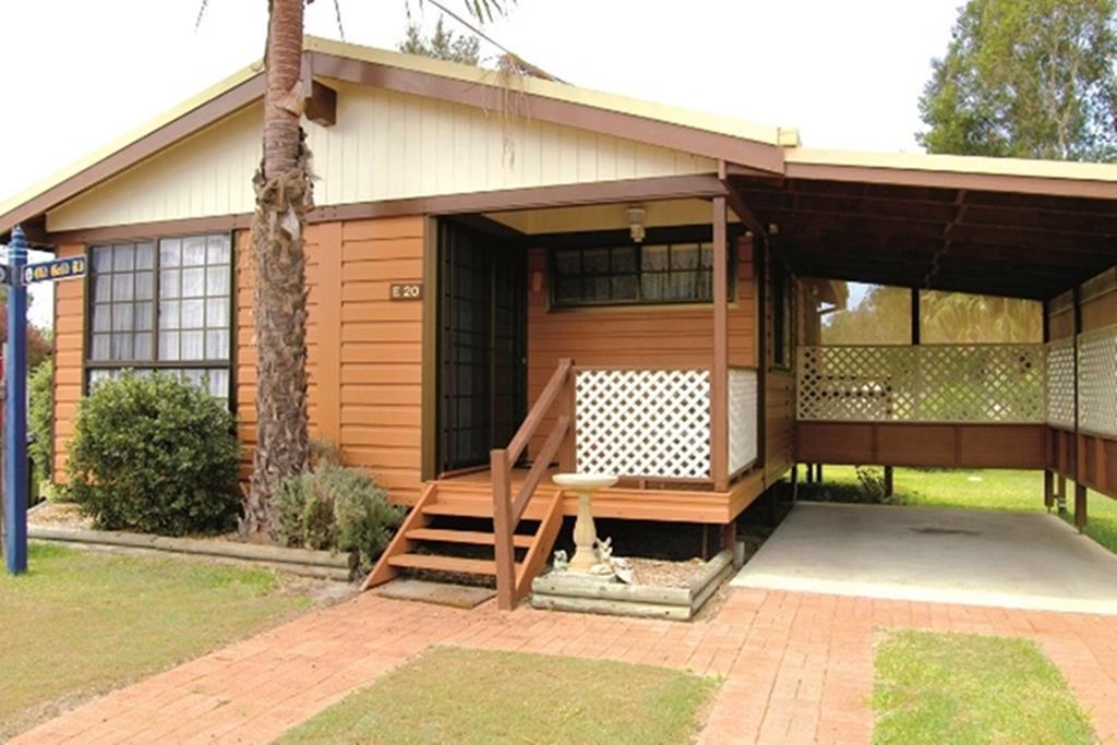 Smugglers Cove Holiday Village Forster Bilik gambar